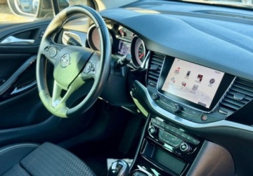 Opel Astra K Sports Tourer 1.4 Turbo 125KM 2019 Opel Astra 1.4T 125KM Navi Kamera PDC Asystent pasa lusterek Polskory AGR, zdjęcie 35