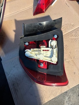 67 SVĚTLO ZADNÍ KAROSERIE PRAVÁ BMW E90