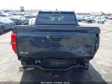 Toyota Tacoma II 2024 Toyota Tacoma 2024r., SR5, od ubezpieczalni 2.4 Benzyna 278KM, zdjęcie 5