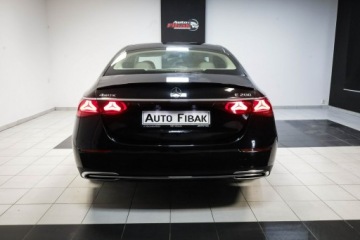 Mercedes Klasa E W214 Sedan 2.0 200 204KM 2024 Mercedes E 200 4Matic*Salon Polska*Pakiet, zdjęcie 11