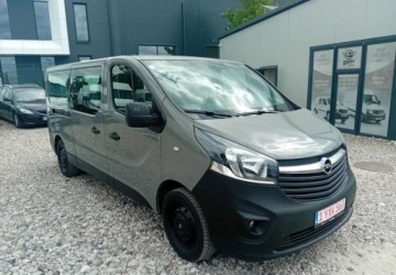 Opel Vivaro B Kombi Extra Long H1 2,9t 1.6 BiTurbo 125KM 2016 Opel Vivaro Opel Vivaro 1.6 Diesel 125KM, zdjęcie 2