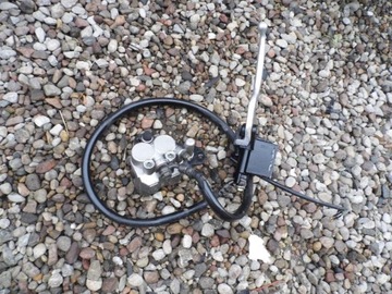 SYM FIDDLE 2 II 50 ZACISK+POMPA+PRZEWÓD HAM. PRZÓD