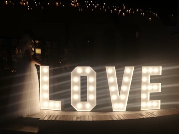 Litery LOVE podświetlane żarówkami 100cm, wesele