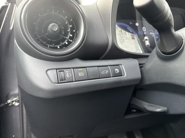 Toyota C-HR II SUV 1.8 Hybrid 140KM 2024 Toyota C-HR 1.8 Hybrid Executive 1.8 Hybrid Execut, zdjęcie 17