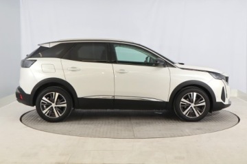Peugeot 3008 II Crossover Facelifting  1.2 PureTech 130KM 2021 Peugeot 3008 1.2 PureTech, Salon Polska, zdjęcie 5