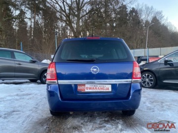Opel Zafira B 1.8 ECOTEC 140KM 2008 Opel Zafira 1.8 Benz. 7 osobowy szklane dachy xenon lesny zadbany polecam, zdjęcie 12