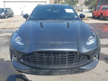 Aston Martin DBX 2021 Aston Martin DBX 2021 ASTON MARTIN DBX 4.0 Benzyna 542KM, zdjęcie 1
