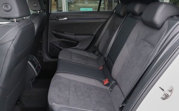 Volkswagen Golf VIII Hatchback Facelifting 1.5 TSI 150KM 2025 Volkswagen Golf Variant Pakiet Style, pakiet zimowy, dostepny od reki, zdjęcie 10