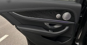 Mercedes Klasa E W214 Sedan 2.0 220d 197KM 2023 Mercedes-Benz Klasa E SalonPL AMG Line Multibeam LED Kamera360 Burmester F, zdjęcie 25