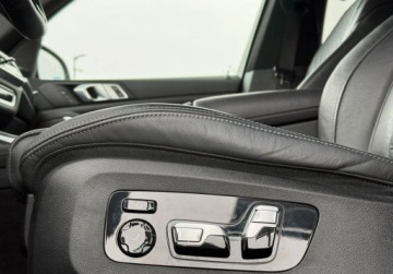 BMW X7 SUV Facelifting 3.0 40d 352KM 2023 BMW X7 I wlasciciel Hak 360 Gwarancja Bezwypadkowy FVAT23, zdjęcie 17