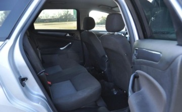 Ford Mondeo IV Kombi 2.0 Duratorq TDCi DPF 140KM 2011 Ford Mondeo SW 2,0TDCI Lift Salon PL Bezwypadkowy 2.0 Diesel 140KM, zdjęcie 11