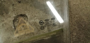 KIA RIO III 3D 11- SKLO (OKNO) LEVÝ PŘEDNÍ