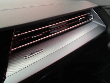 Audi A3 8Y Sportback Facelifting 1.5 35 TFSI 150KM 2025 AUDI A3 35 TFSI allstreet Hatchback 1.5 (150KM) 2025, zdjęcie 12