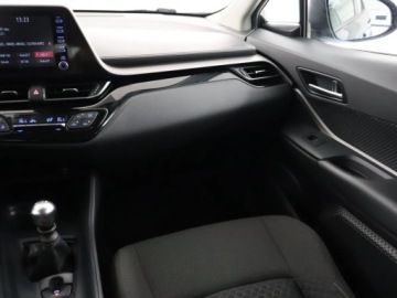 Toyota C-HR I Crossover 1.2L Turbo 116KM 2019 Toyota C-HR 1.2 Turbo, Salon Polska, zdjęcie 7
