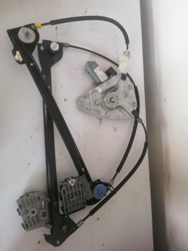 CHALLENGER 2015+ MECHANIZMUS ZVEDÁK OKNO PRAVÝ