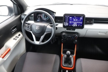 Suzuki Ignis III Crossover 1,2 DUALJET 90KM 2016 Suzuki Ignis 1.2, Salon Polska, Klima, Parktronic, zdjęcie 6
