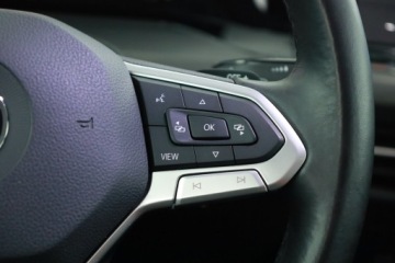 Volkswagen Golf VIII Hatchback Plug-In-Hybrid 1.4 TSI 204KM 2022 VW Golf 1.4 TSI eHybrid, Salon Polska, zdjęcie 11