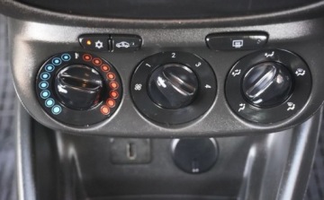Opel Corsa E Hatchback 3d 1.2 Twinport 70KM 2019 Opel Corsa Bezwypadkowa Serwisowana 1-Wlasciciel Klimatyzacja Komputer Alu, zdjęcie 22