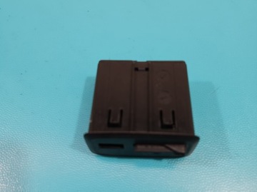 HNÍZDO USB RENAULT SCENIC III 280233435R, A2C94971502