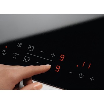 ELECTROLUX Керамическая варочная панель EHF6343FOK