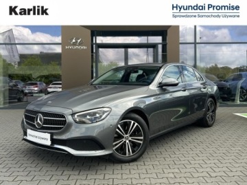 Mercedes Klasa E W213 Limuzyna Facelifting 2.0 E220d 194KM 2021 Mercedes-Benz Klasa E Salon Polska | Kamera cofania | Audio Burmester | 4MA