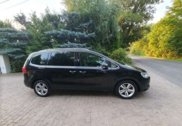 Volkswagen Sharan II Van 2.0 TDI-CR BMT 170KM 2012 Volkswagen Sharan Volkswagen Sharan 2.0 TDI Blue Motion Match 2.0 Diesel, zdjęcie 2