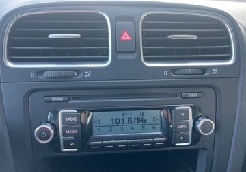 Volkswagen Golf VI Variant 1.2 TSI 105KM 2011 Volkswagen Golf 1.2Turbo 105KM 6Bieg.Klima ALU 2xParktr.Temp.Kurtyny Oplat, zdjęcie 19