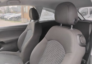 Opel Corsa E Hatchback 3d 1.2 Twinport 70KM 2015 Opel Corsa 2015r, 1.2 Benzyna. Uszkodzony. Poobijany. Jezdzi. 1.2 Benzyna, zdjęcie 8