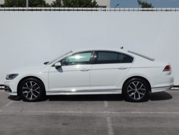 Volkswagen Passat B8 Limousine 1.8 TSI BlueMotion Technology 180KM 2017 VW Passat 1.8 TSI, Salon Polska, Serwis ASO, zdjęcie 2