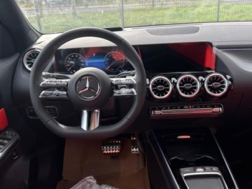 Mercedes GLA II Off-roader Facelifting 1.3 200 163KM 2025 MERCEDES-BENZ GLA 200 AMG Line Suv 1.3 (163KM) 2025, zdjęcie 7