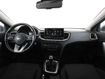 Kia Ceed III Kombi 1.4 T-GDi 140KM 2020 Kia Cee'd 140KM navi kamera grzane fotele+kier., zdjęcie 14