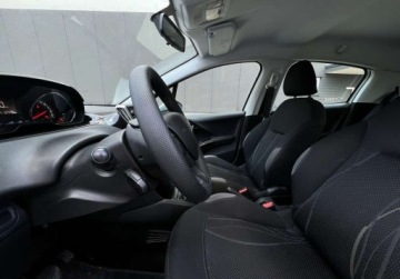 Peugeot 208 I Hatchback 3d 1.2 VTI 82KM 2013 Peugeot 208 Czujniki Kamera niski przebieg Warszawa 1.2 Benzyna 82KM, zdjęcie 8