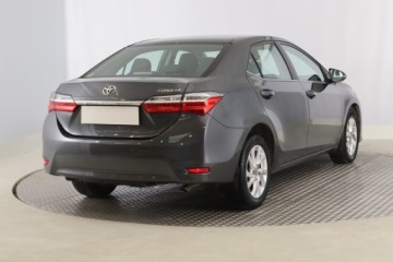 Toyota Corolla XI Sedan Facelifting 1,6 Valvematic 132KM 2018 Toyota Corolla 1.6 Valvematic, Salon Polska, zdjęcie 4
