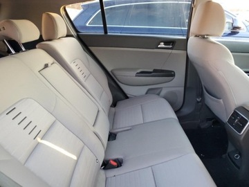 Kia Sportage IV 2018 Kia Sportage Lx 2018 2.4l 2.4 Benzyna 181KM, zdjęcie 10