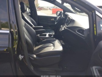 Chrysler Pacifica II 2025 Chrysler Pacifica Select 2025 3.6 Benzyna 287KM, zdjęcie 9