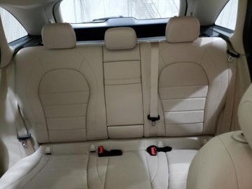 Mercedes GLC C253 2021 Mercedes-Benz GLC 300 2021 2.0l 2.0 Benzyna 255KM, zdjęcie 10