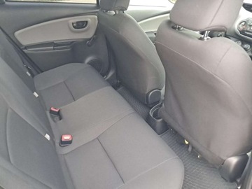 Toyota Yaris III Hatchback 5d Facelifting 1.4 D-4D 90KM 2015 Toyota Yaris Yaris 1.4 D-4D 90KM, salon Pl 1.4 Diesel 90KM, zdjęcie 13