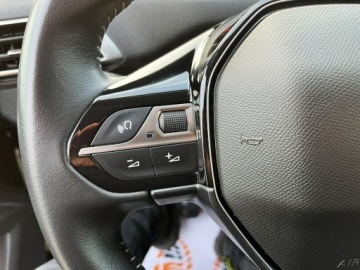 Peugeot 5008 II Crossover Facelifting 1.2 PureTech 130KM 2021 Peugeot 5008 7 Osobowy/ Kamera 360/Salon Pl/FV 23%, zdjęcie 11