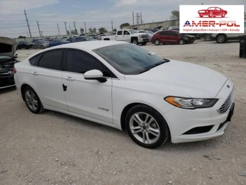 Ford Mondeo V 2018 Ford Mondeo 2018, 2.0L, SE, HYBRID, po gradobiciu 2.0 Hybryda 188KM