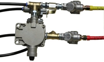 Комплект пневматических тормозных клапанов прицепа