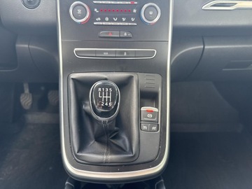 Renault Scenic IV 1.2 Energy TCe 130KM 2018 Renault Scenic 1.2 TCe Energy Intens IV (2013-), zdjęcie 17