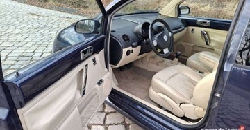 Volkswagen New Beetle Hatchback 2.0 115KM 2000 Volkswagen New Beetle VW New Beetle 2.0 115KM ,klima 2.0 Benzyna 115KM, zdjęcie 4