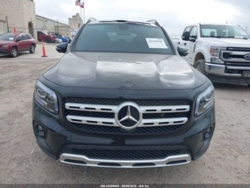 Mercedes GLB 2023 Mercedes-Benz GLB 250, 2023r., 2.0L 2.0 Benzyna 221KM, zdjęcie 6