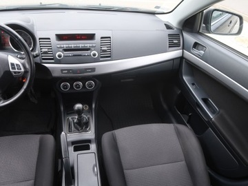 Mitsubishi Lancer IX Sportback 2.0 DID DOHC 140KM 2008 Mitsubishi Lancer 2.0 DI-D, Salon Polska, zdjęcie 7