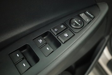 Hyundai Tucson III SUV 1.6 GDI 132KM 2018 Hyundai Tucson 1.6 GDI, Salon Polska, Serwis ASO, zdjęcie 16