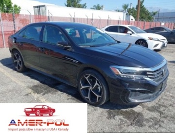 Volkswagen Passat B8 2022 Volkswagen Passat 2022 VOLKSWAGEN PASSAT 2.0T R-LINE 2.0 Benzyna 174KM