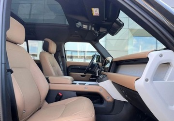 Land Rover Defender IV (L663) 2024 Land Rover Defender Defender MY25 3.0D I6 250 PS AWD Auto X-Dynamic HSE 110, zdjęcie 3