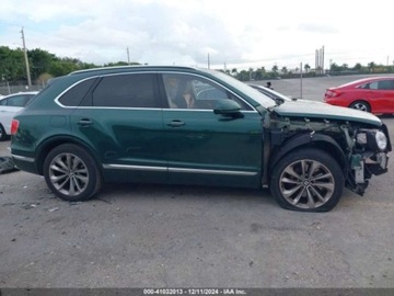 Bentley Bentayga 2019 Bentley Bentayga V8 2019 4.0l 4.0 Benzyna 542KM, zdjęcie 1