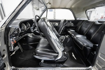 Ford Thunderbird III 1962 Ford Thunderbird 6.4 V8. Stan kolekcjonerski. 1963, zdjęcie 25