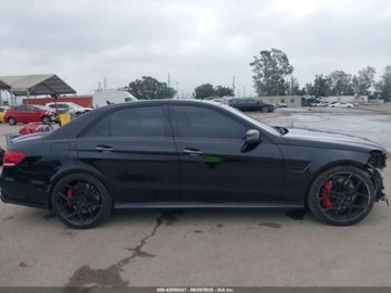 Mercedes Klasa E W212 2015 Mercedes-Benz Klasa E 63 AMG S 4Matic 2015 5.5l 5.5 Benzyna 577KM, zdjęcie 6